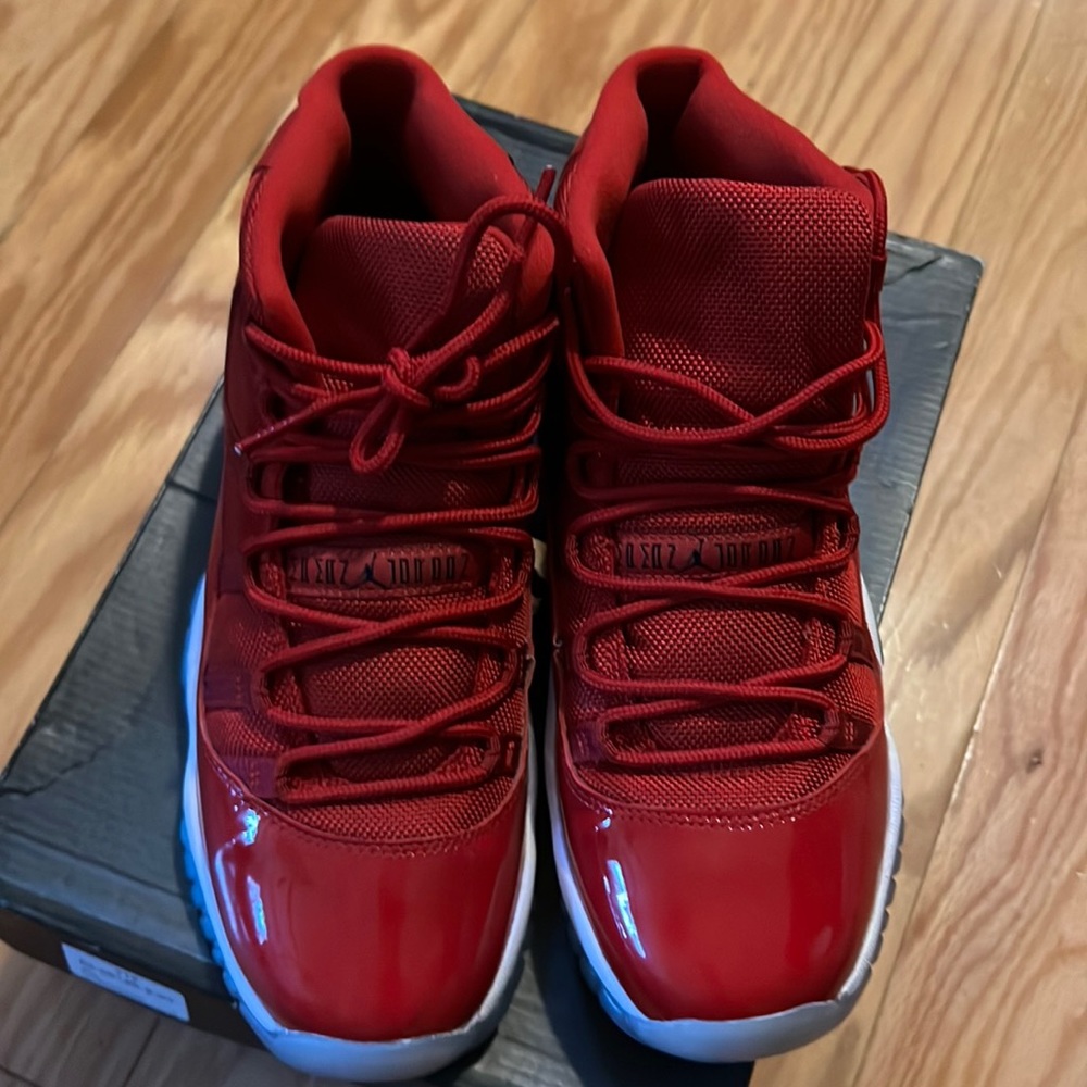 Jordan Retro 11